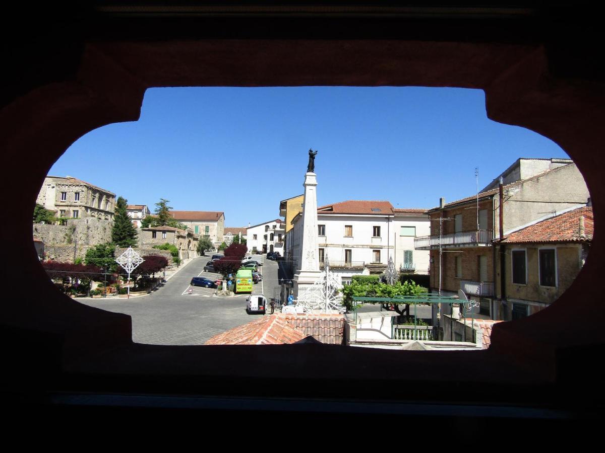 Antichi Feudi Dimora D'Epoca Hotel Teggiano Ngoại thất bức ảnh
