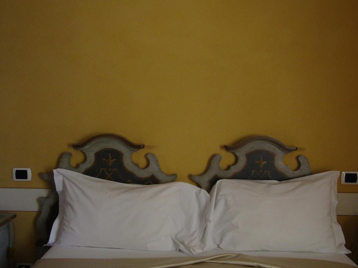 Antichi Feudi Dimora D'Epoca Hotel Teggiano Ngoại thất bức ảnh