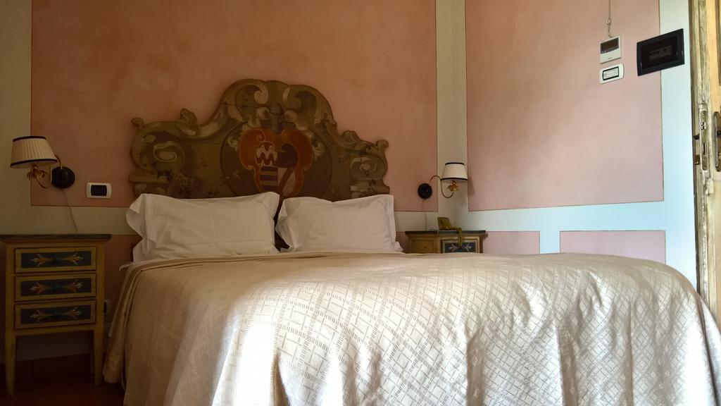 Antichi Feudi Dimora D'Epoca Hotel Teggiano Ngoại thất bức ảnh